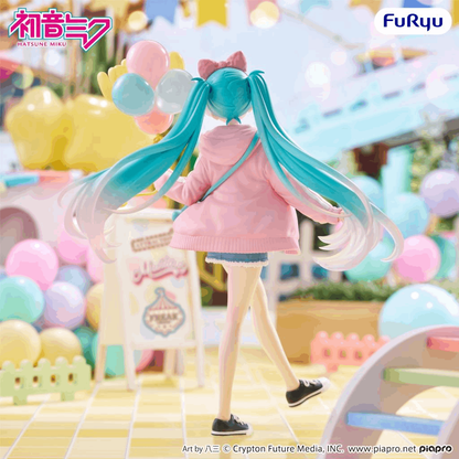 Furyu Hatsune Miku Muchute Figure -Theme Park Date ver.-