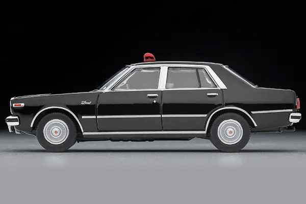 Takara Tomy LV-N MS05 SEIBU KEISATSU Nissan Laurel with Daimon Figure