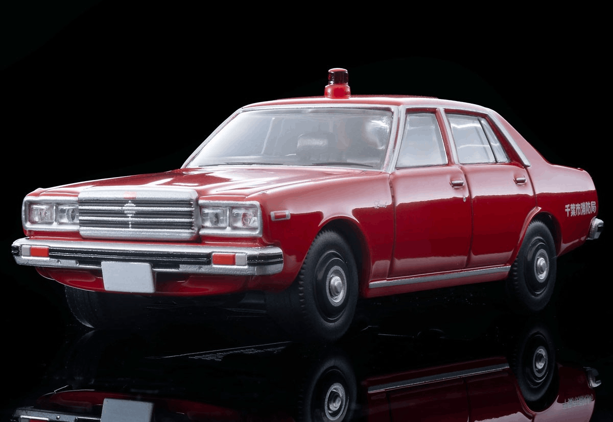 Takara Tomy LV-N384a 1978 Nissan Laurel 1800 Custom Fire Chief Car