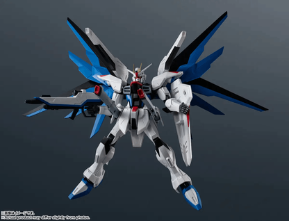 Bandai Tamashii Nations GUNDAM UNIVERSE ZGMF-X10A FREEDOM GUNDAM RENEWAL