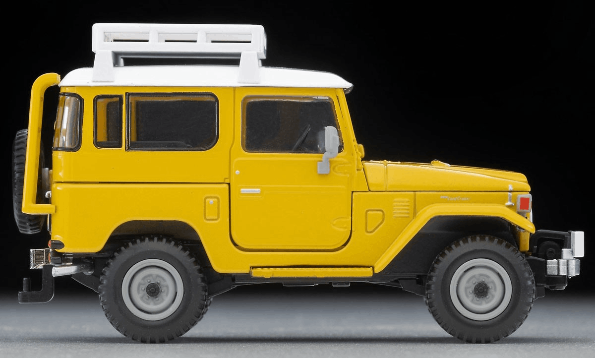 Takara Tomy LV-N381a Toyota Land Cruiser 40 (Yellow)