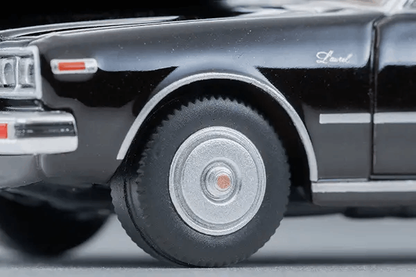 Takara Tomy LV-N MS05 SEIBU KEISATSU Nissan Laurel with Daimon Figure